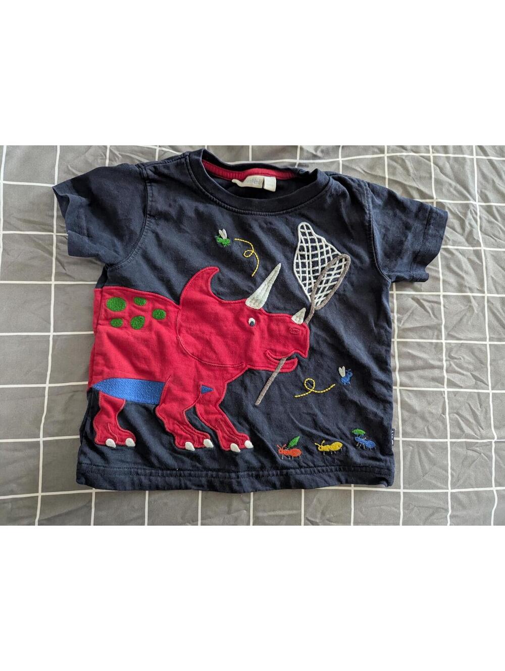 Jojo Dino naturalist tee